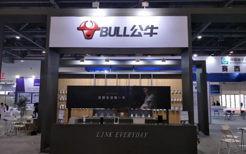  拉文续约公牛三年1.2亿  